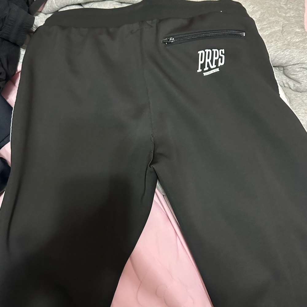Only worn once - Picture 3 of 3